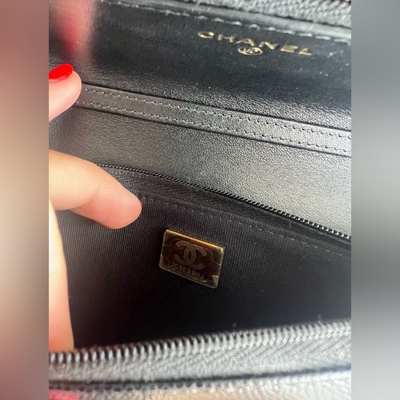 CHANEL Black Caviar Wallet with Gold Chain & Charms - Picture 8 of 12